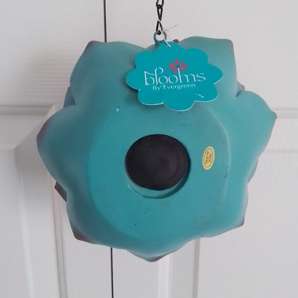 Succulent Resin Birdhouse - Picture 7 of 7